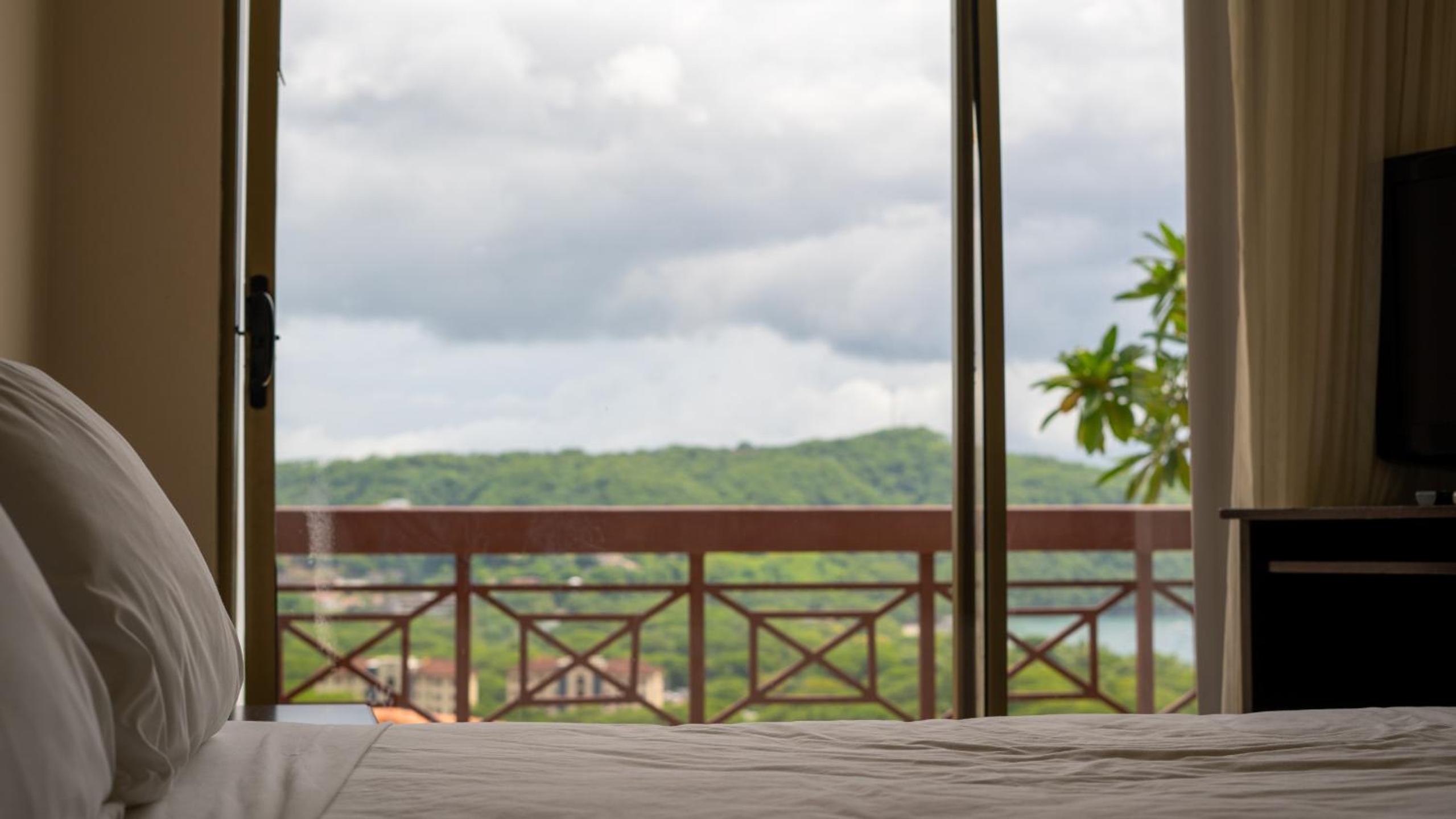 Horizon View Condo at Playa Hermosa