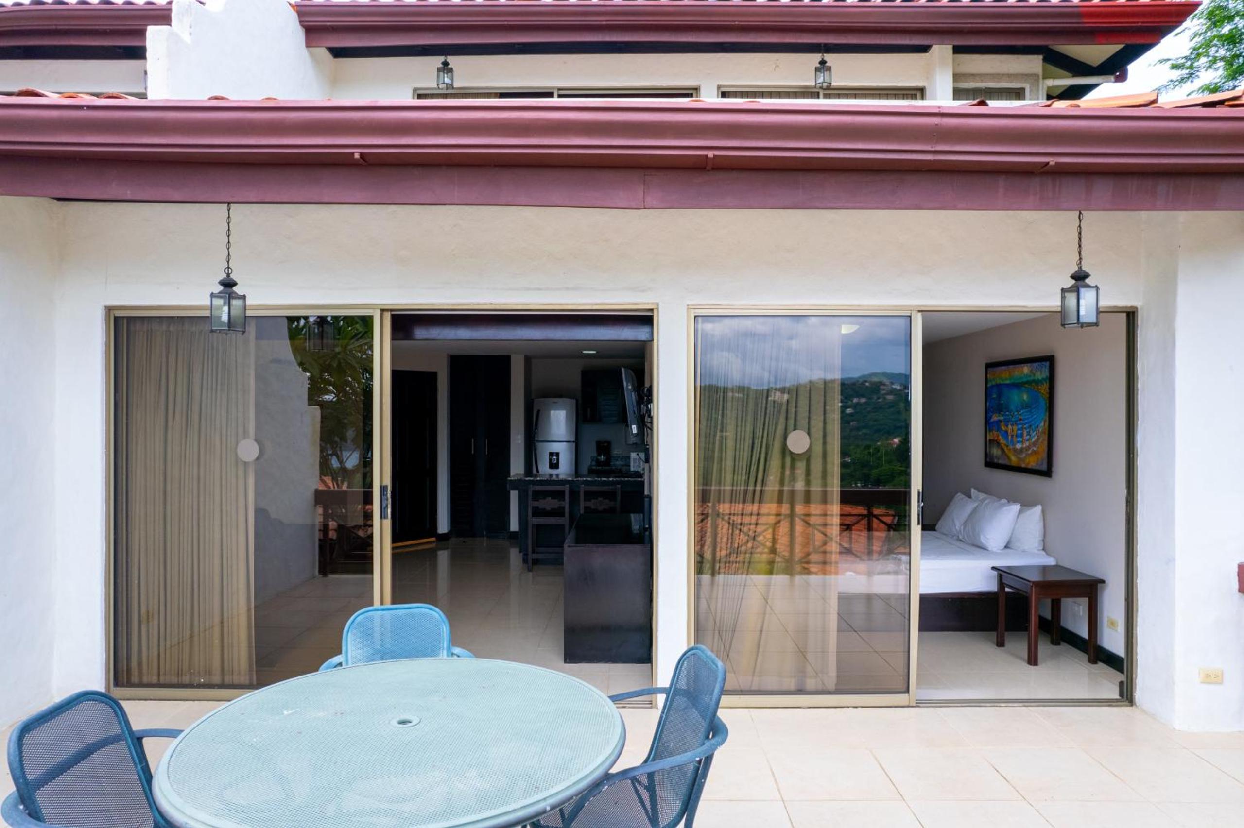 Horizon View Condo at Playa Hermosa