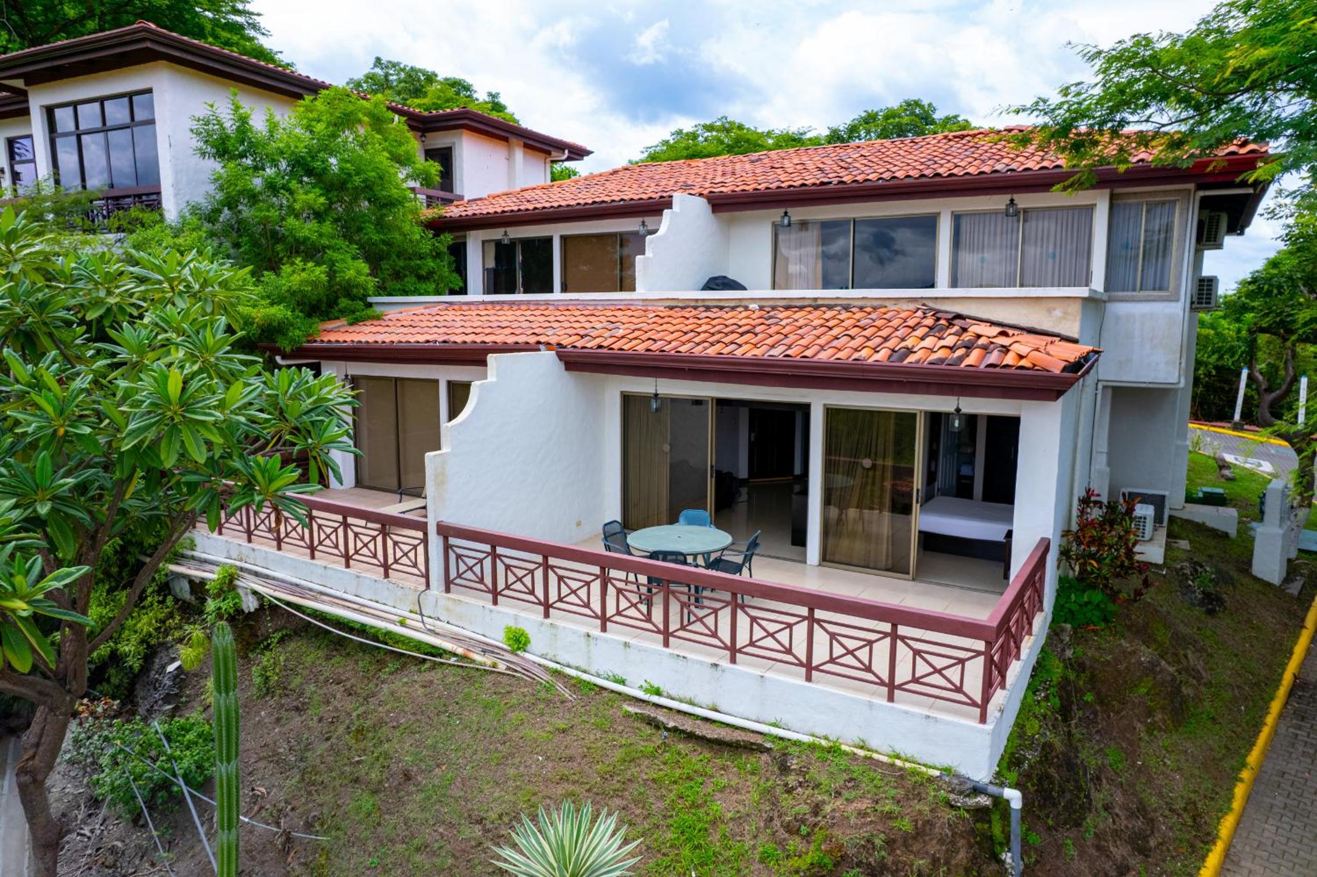 Horizon View Condo at Playa Hermosa