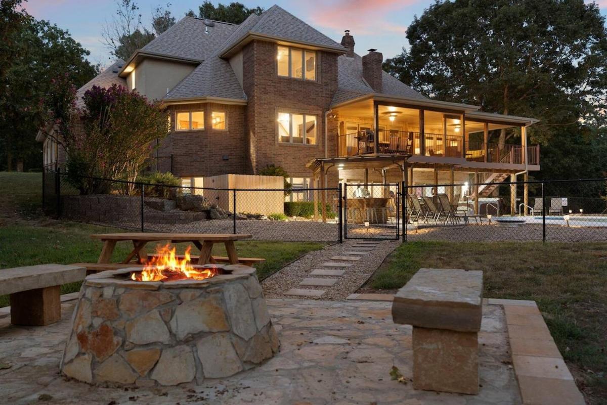 Rolling Hills Family Home - Property Image 24