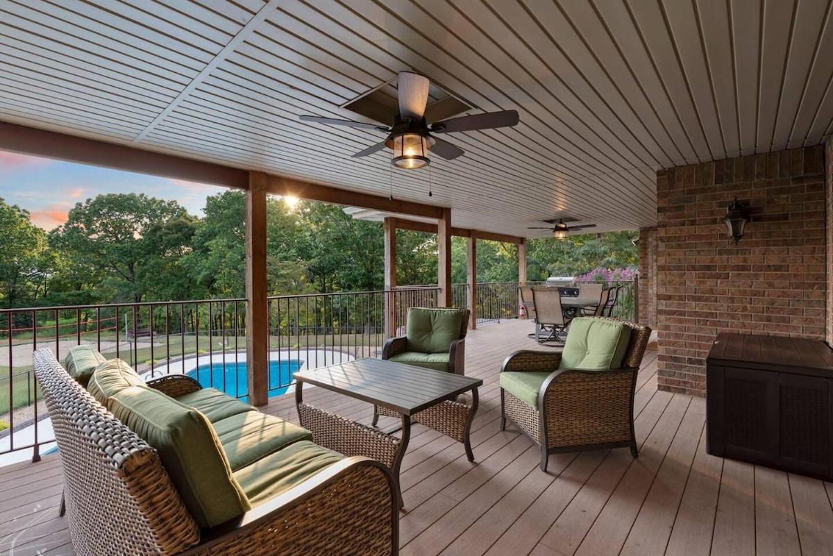 Rolling Hills Family Home - Property Image 37