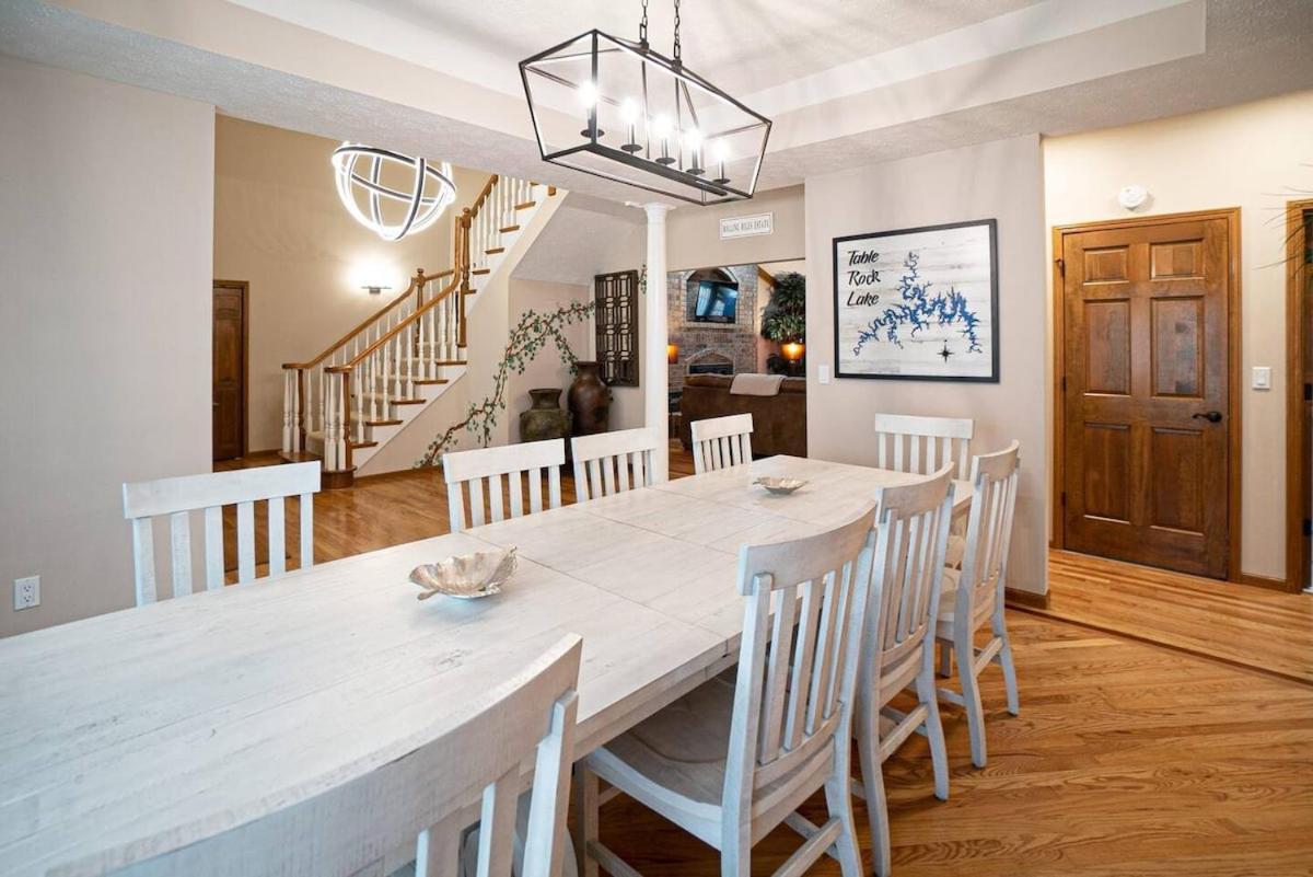 Rolling Hills Family Home - Property Image 44