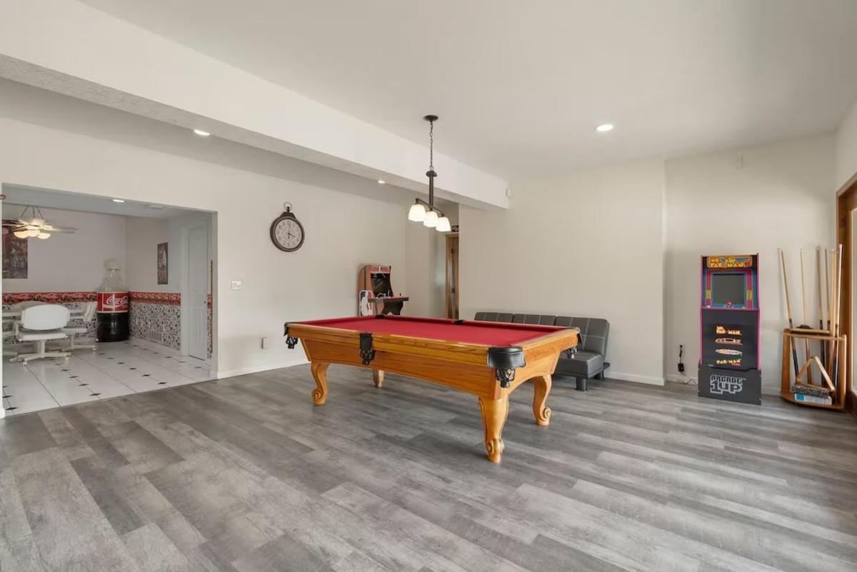 Rolling Hills Family Home - Property Image 61