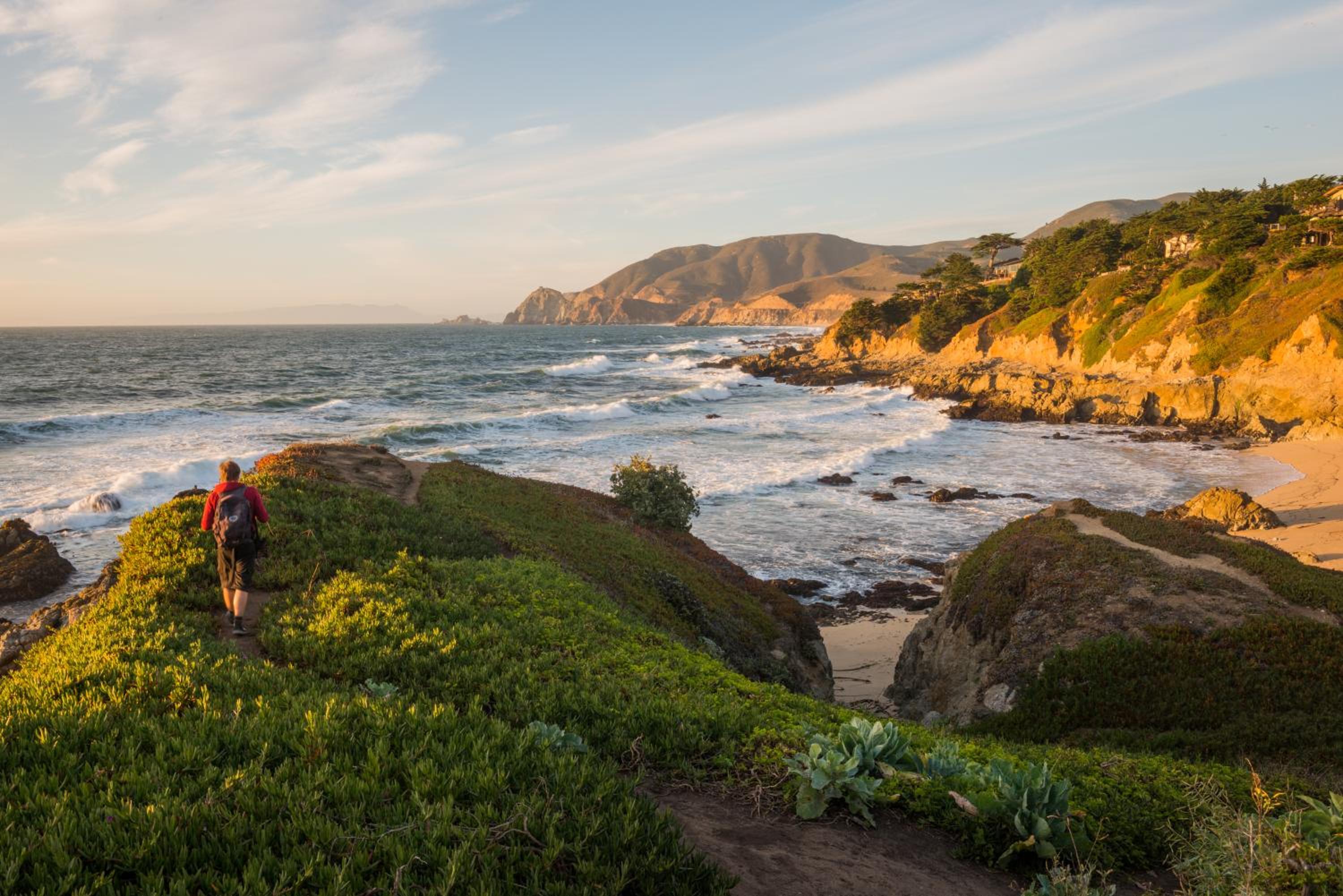 HI Point Montara Lighthouse