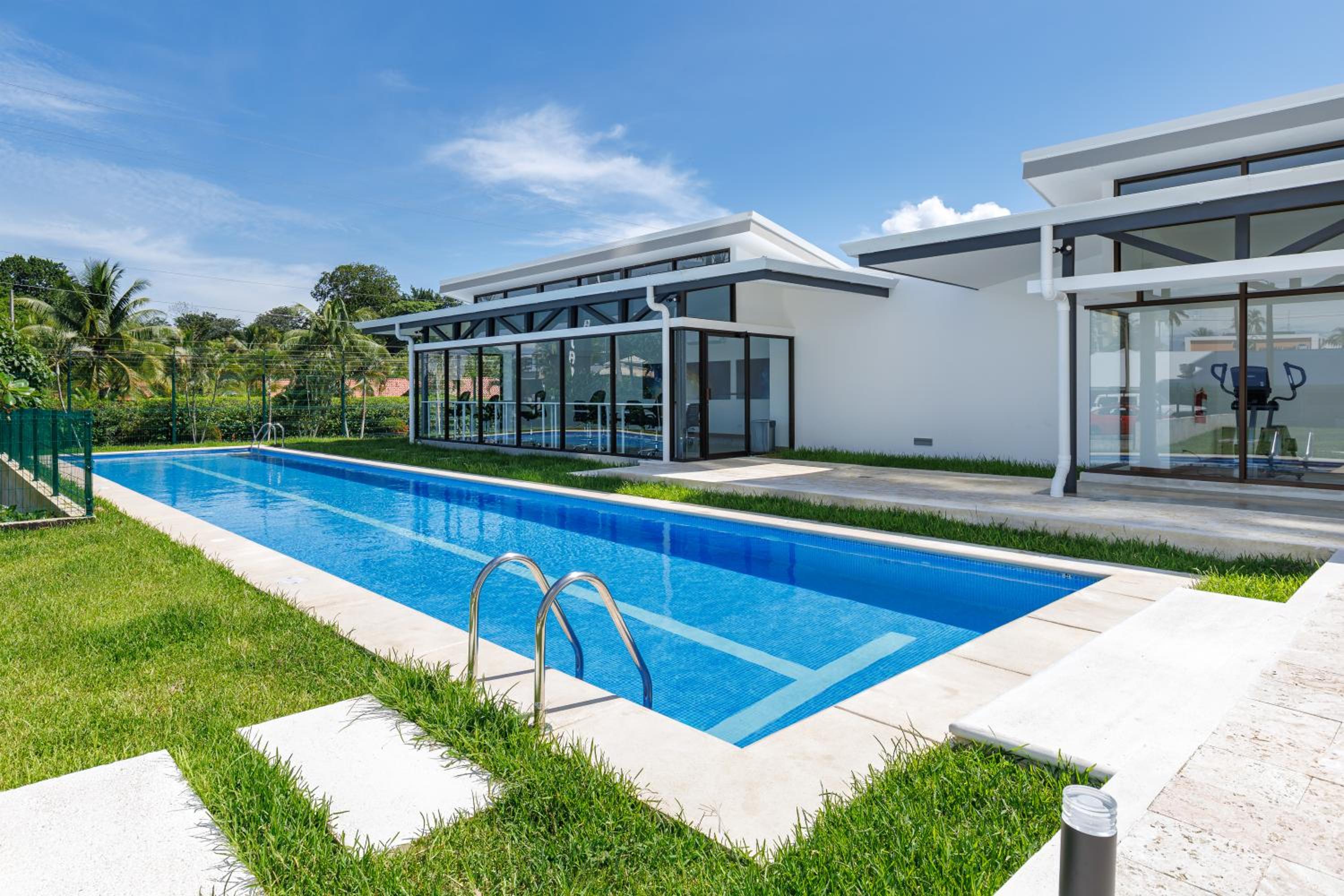Casago 0901 Brand New Rental Serene Sanctuary, Nature's Beauty at Your Doorstep