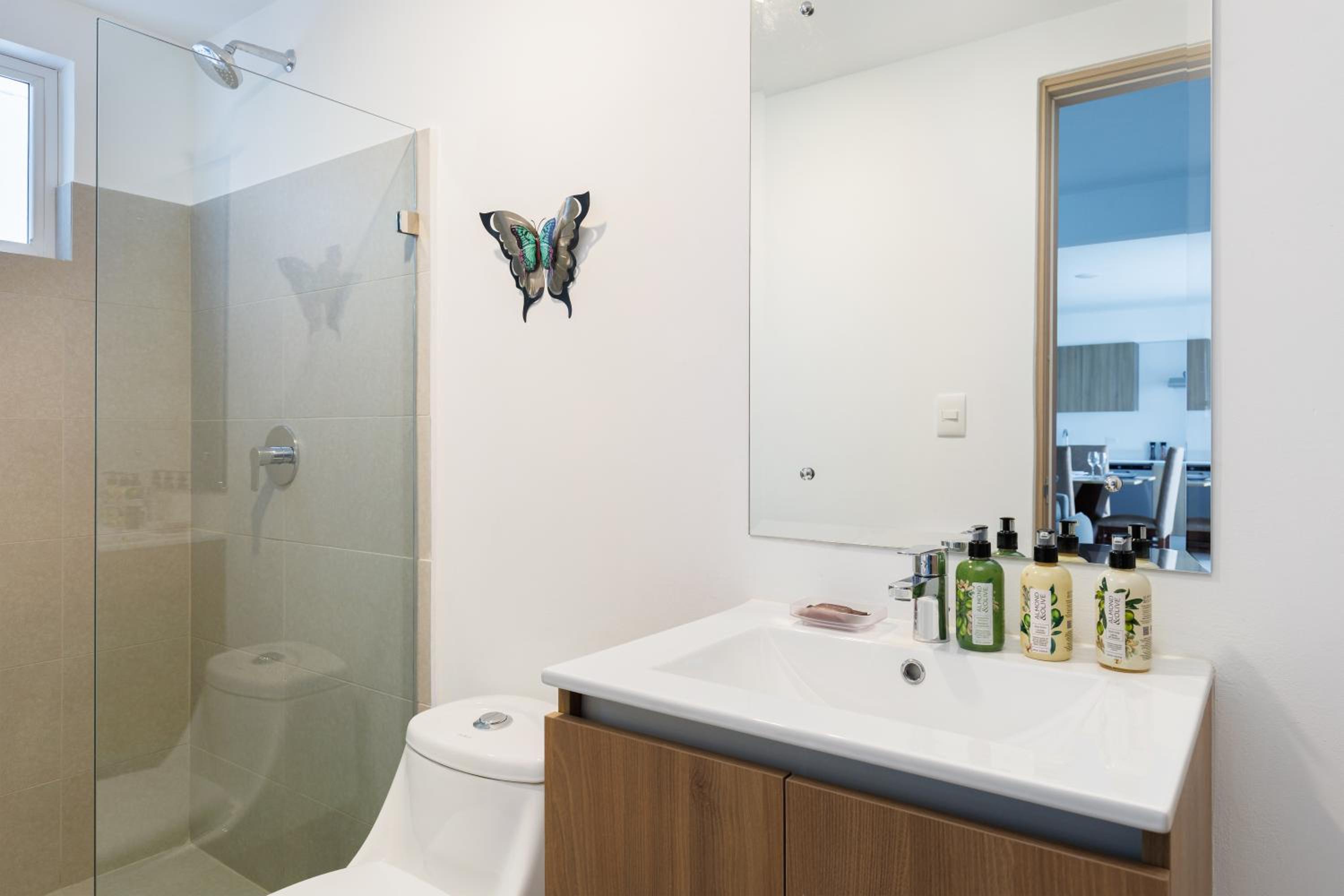 Casago 1302B, Brand New Rental Ocean View Retreat