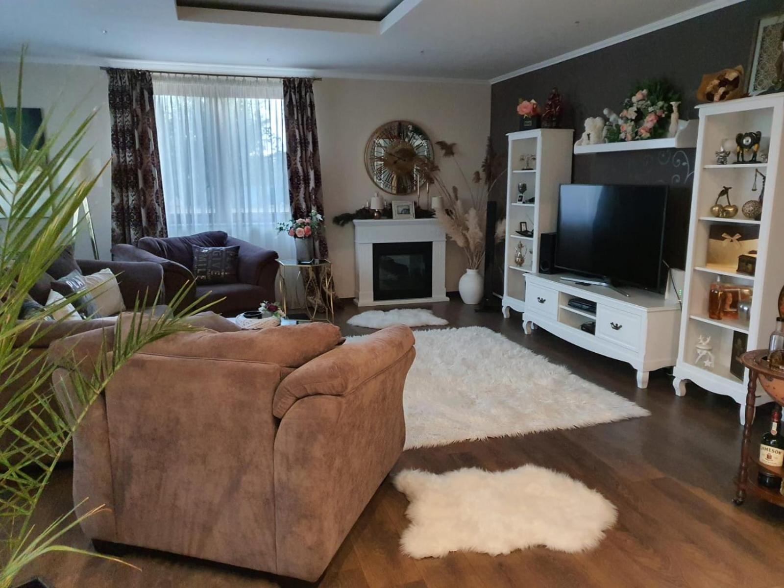 Vila Aura view 2