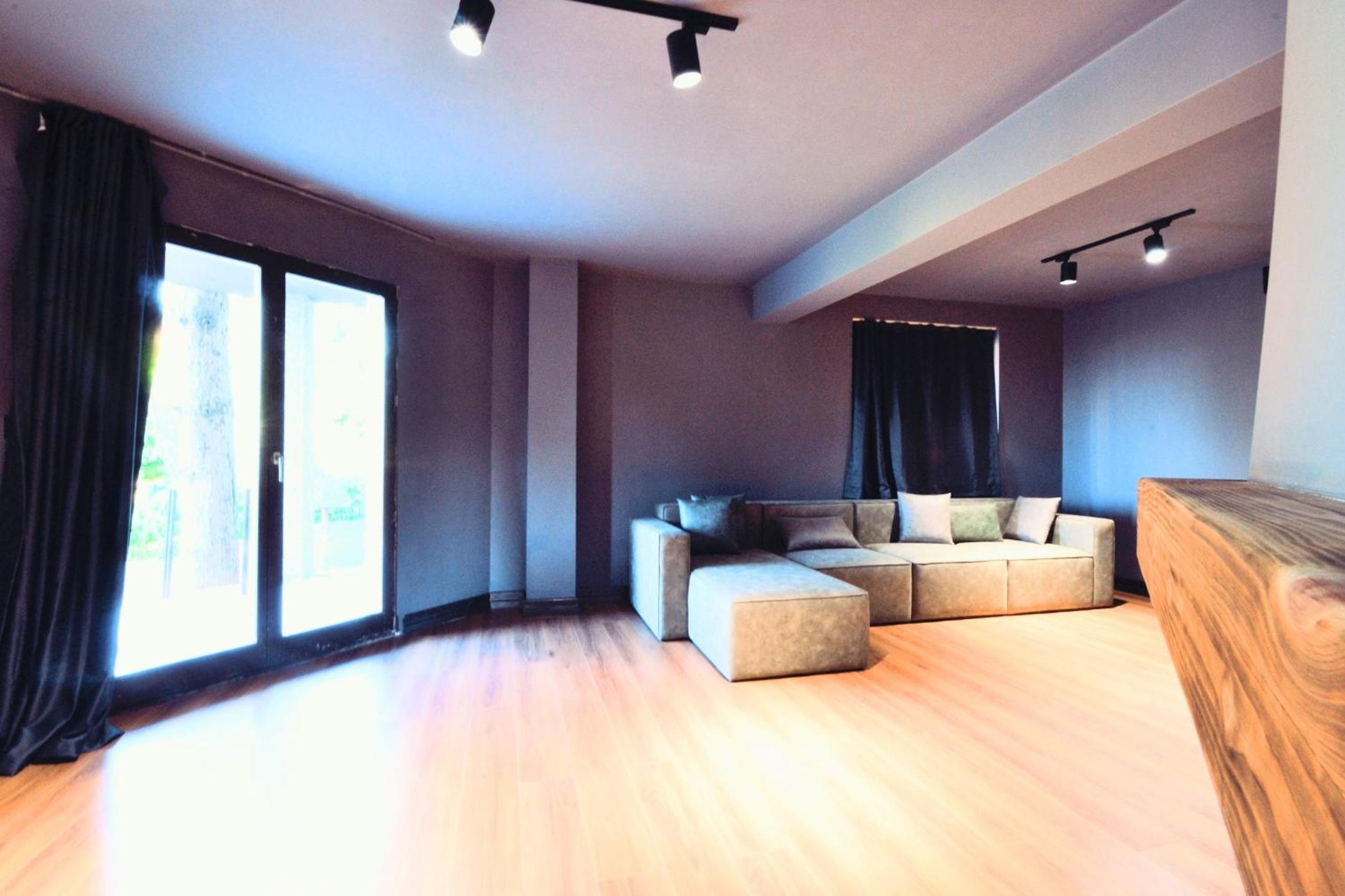 Sofia City Villa Bear - Private Garage