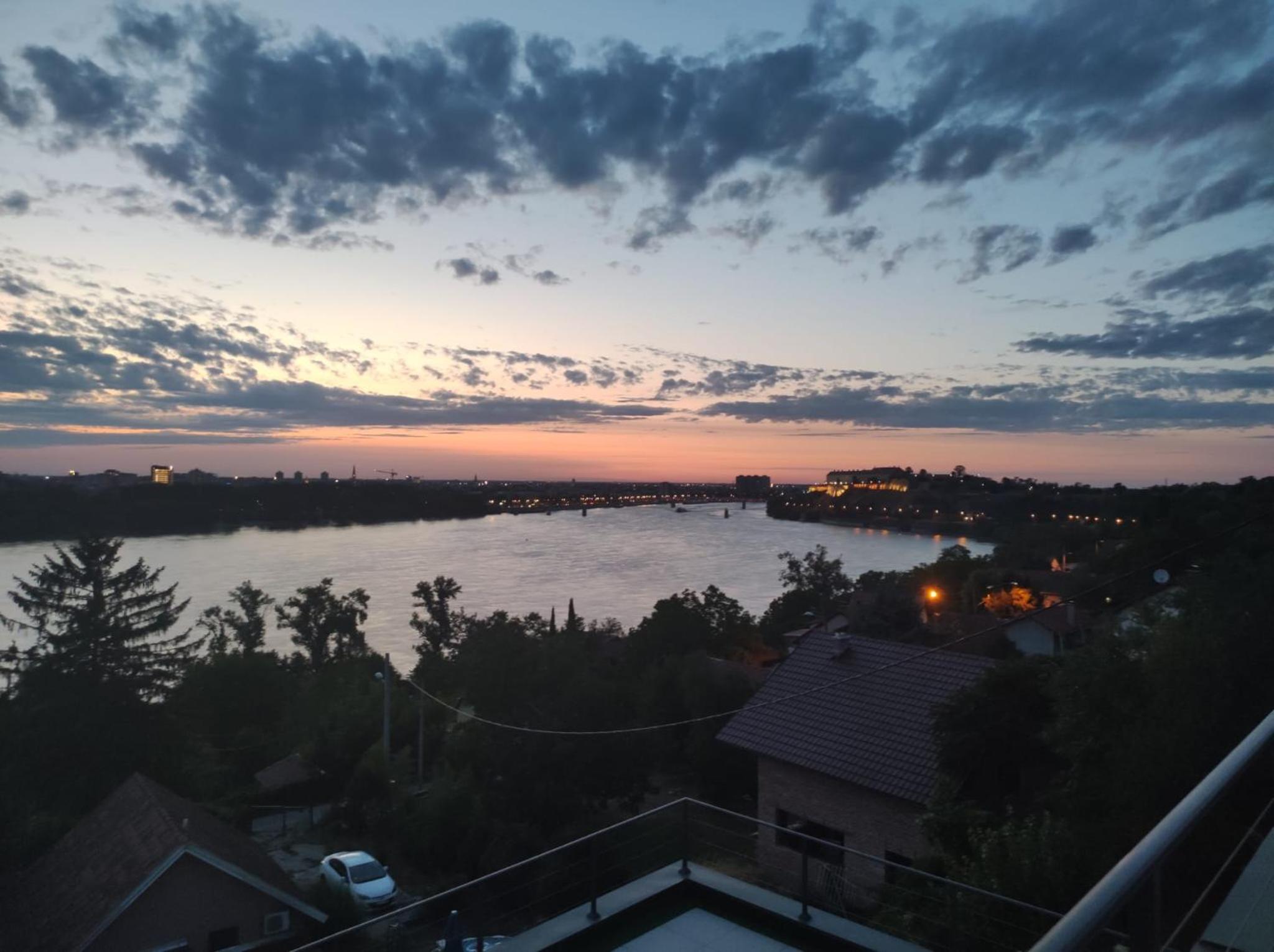 Kaskade Hill Apartments view 4