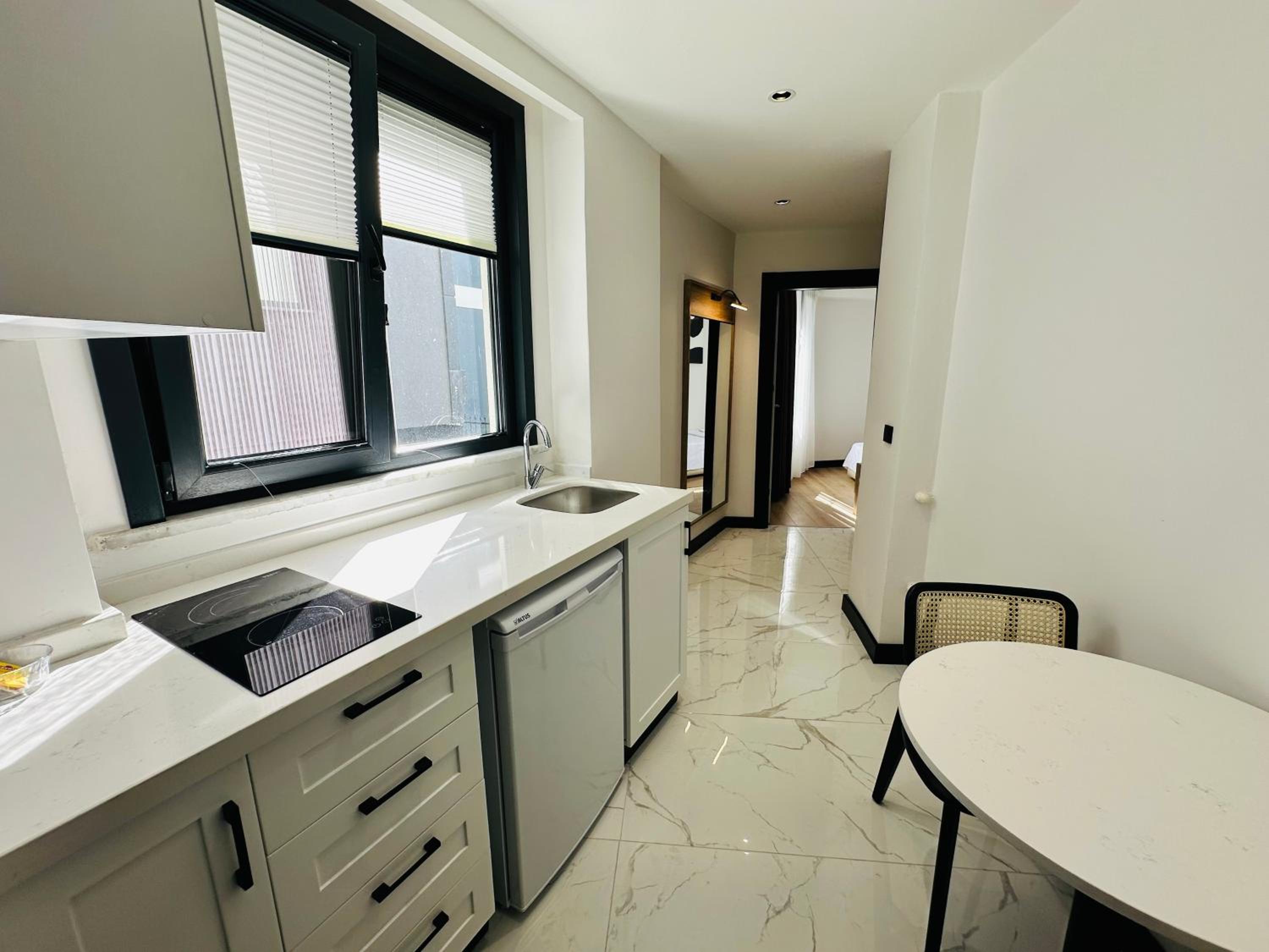 Rose Point Residence
