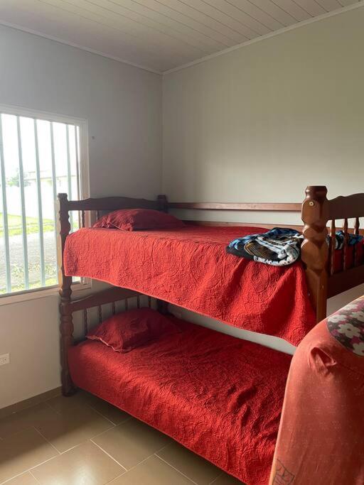 Casa Familiar cerca a todo