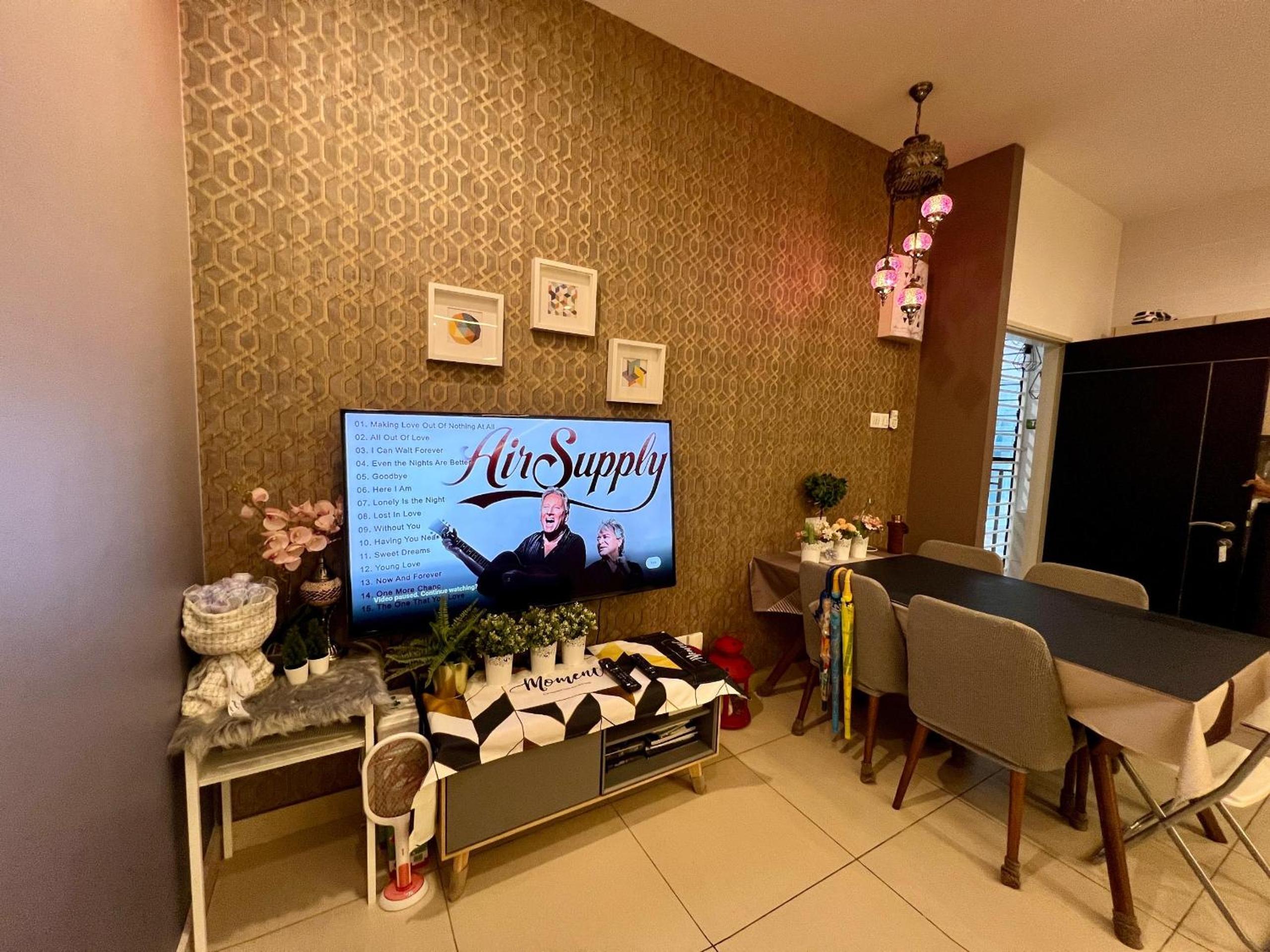 Cozy Studio 5 pax at Midhills Genting Highlands Free Wifi