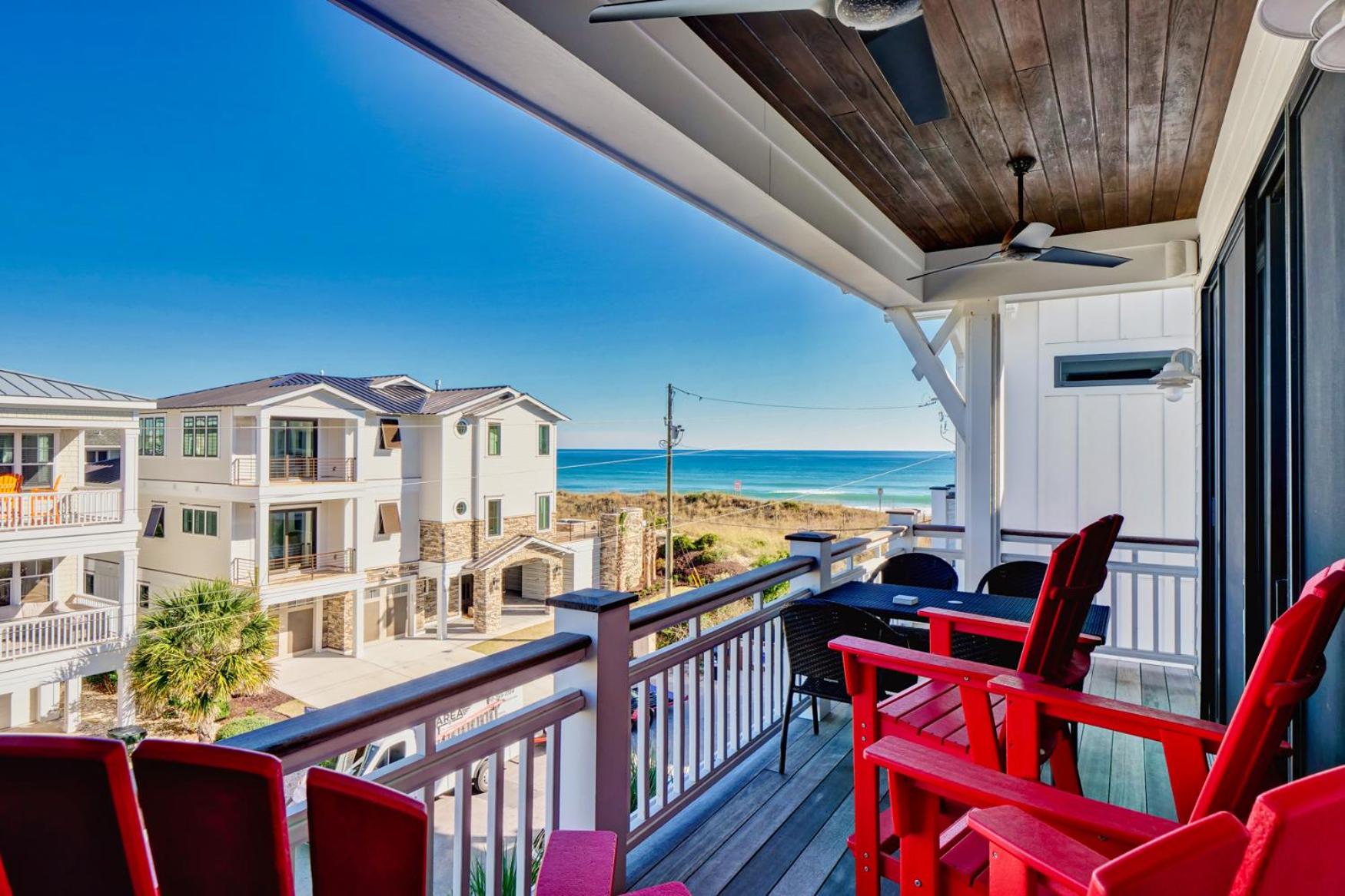 Fins To The Wright by Sea Scape Properties view 2