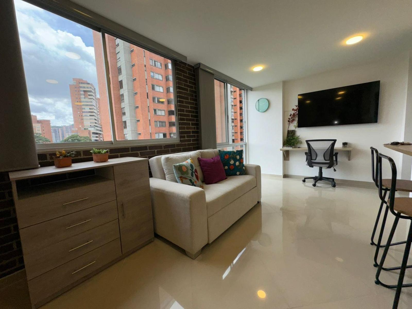Great Apto in Poblado
