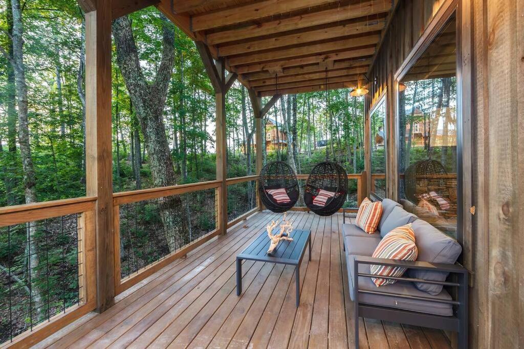 Beary Luxe - Brand New Arcade Pool Spa Retreat view 5