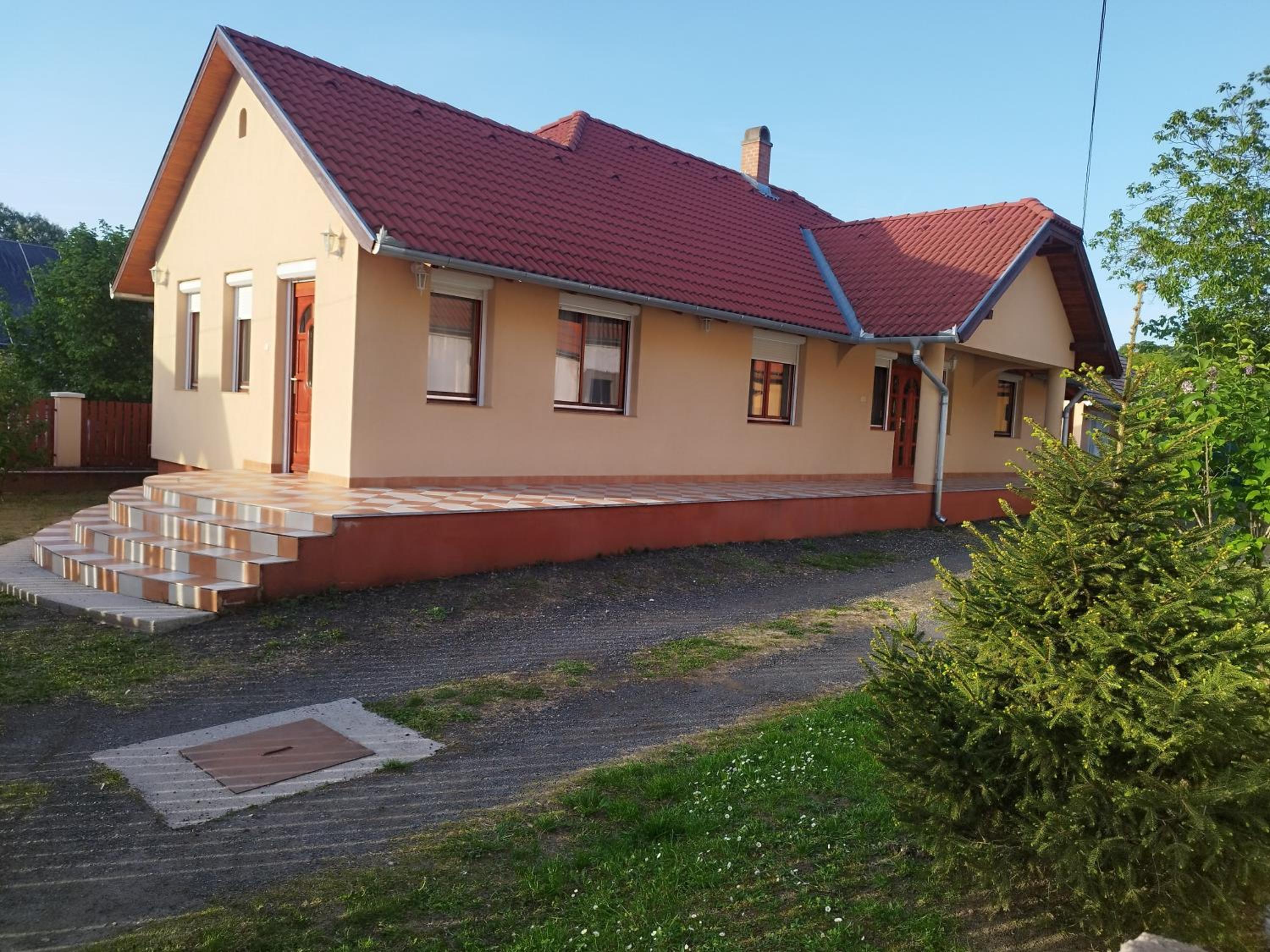 Photo 24