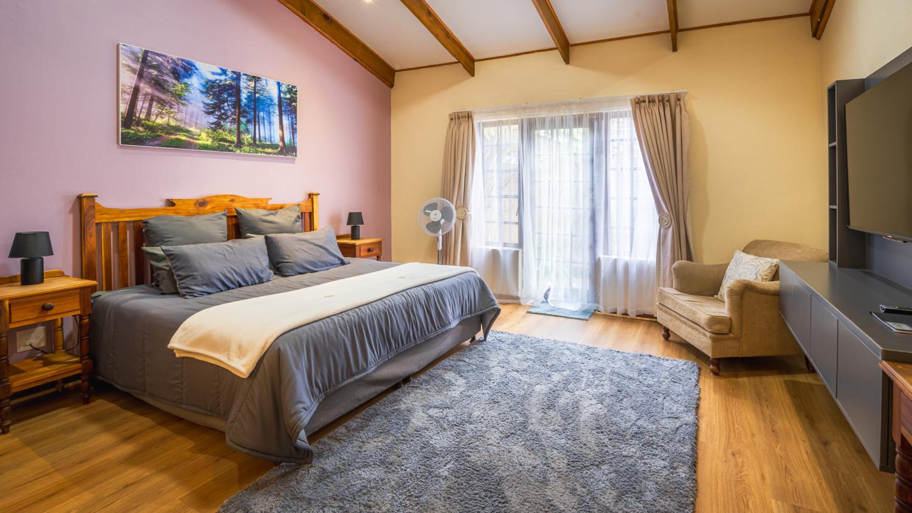 Botanica Guest House