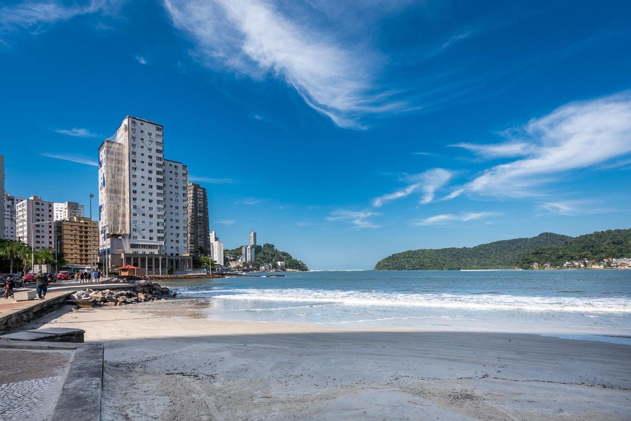 Vista Mar, Perto do Centro, Shopping, Restaurantes, Bares.