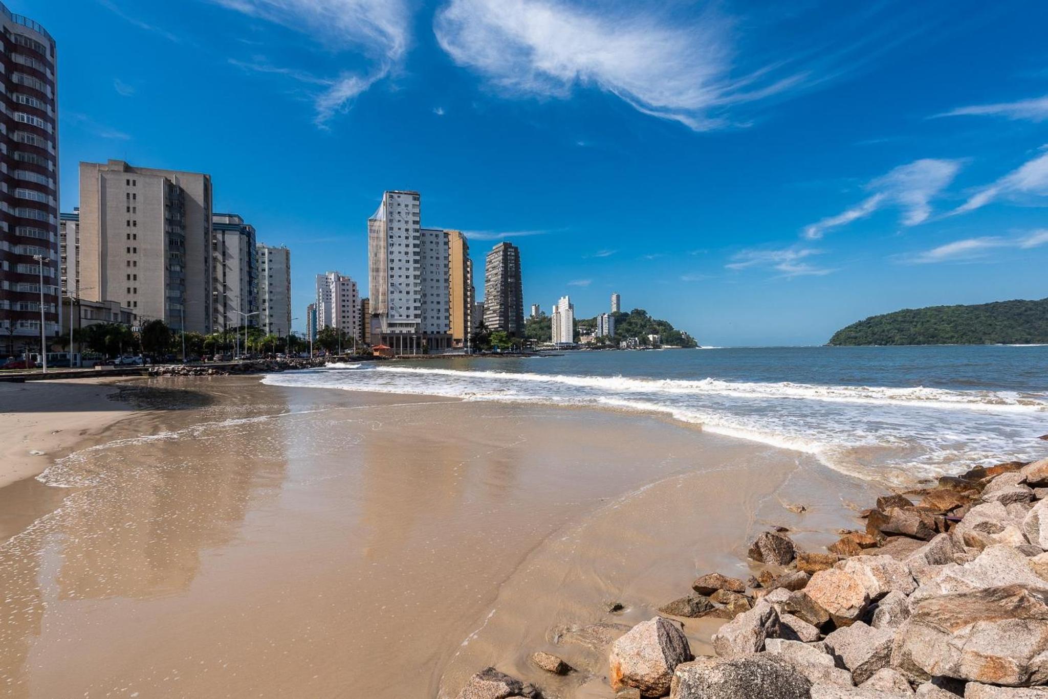 Vista Mar, Perto do Centro, Shopping, Restaurantes, Bares.