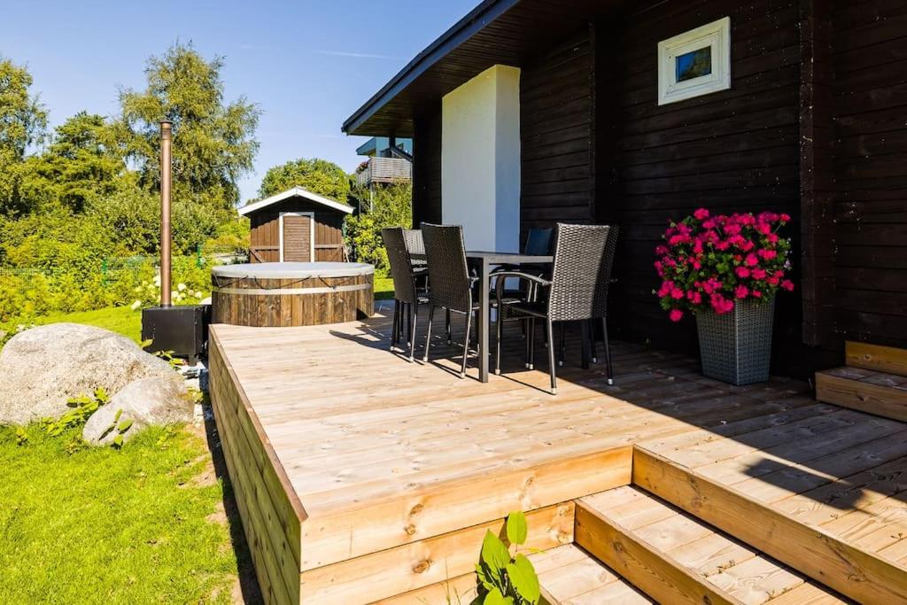 Hubane suvila mere kaldal