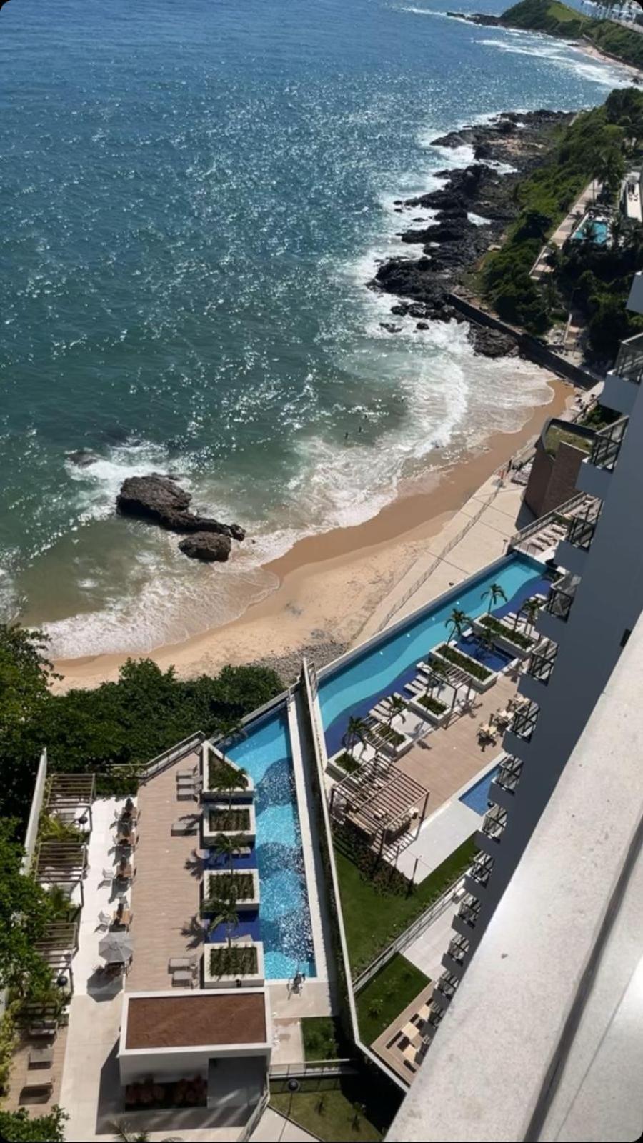 Apartamento sofisticado com acesso exclusivo à praia Beach Class Salvador