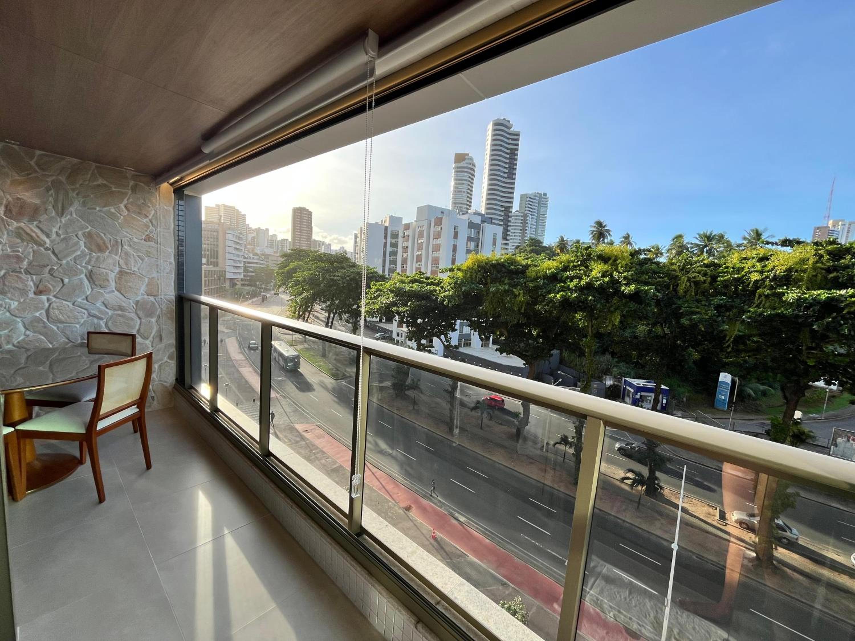 Apartamento sofisticado com acesso exclusivo à praia Beach Class Salvador