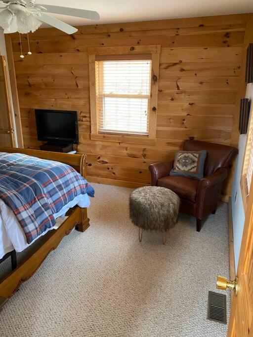 Peaceful Mountain Getaway
