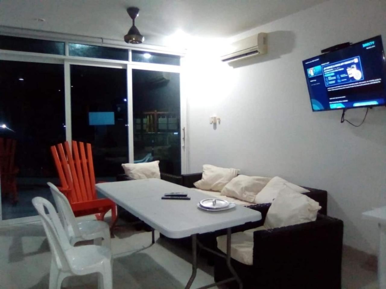 Condominio de Cabañas Cangrejo Azul