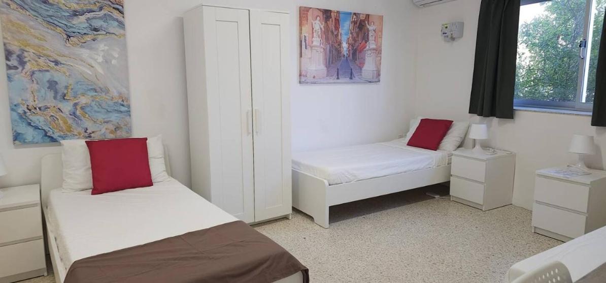 Paceville villa on 2 floors view 2