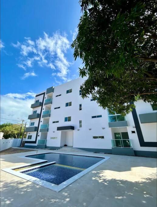 Centro de Porto e Piscinas naturais, Tudo a pe