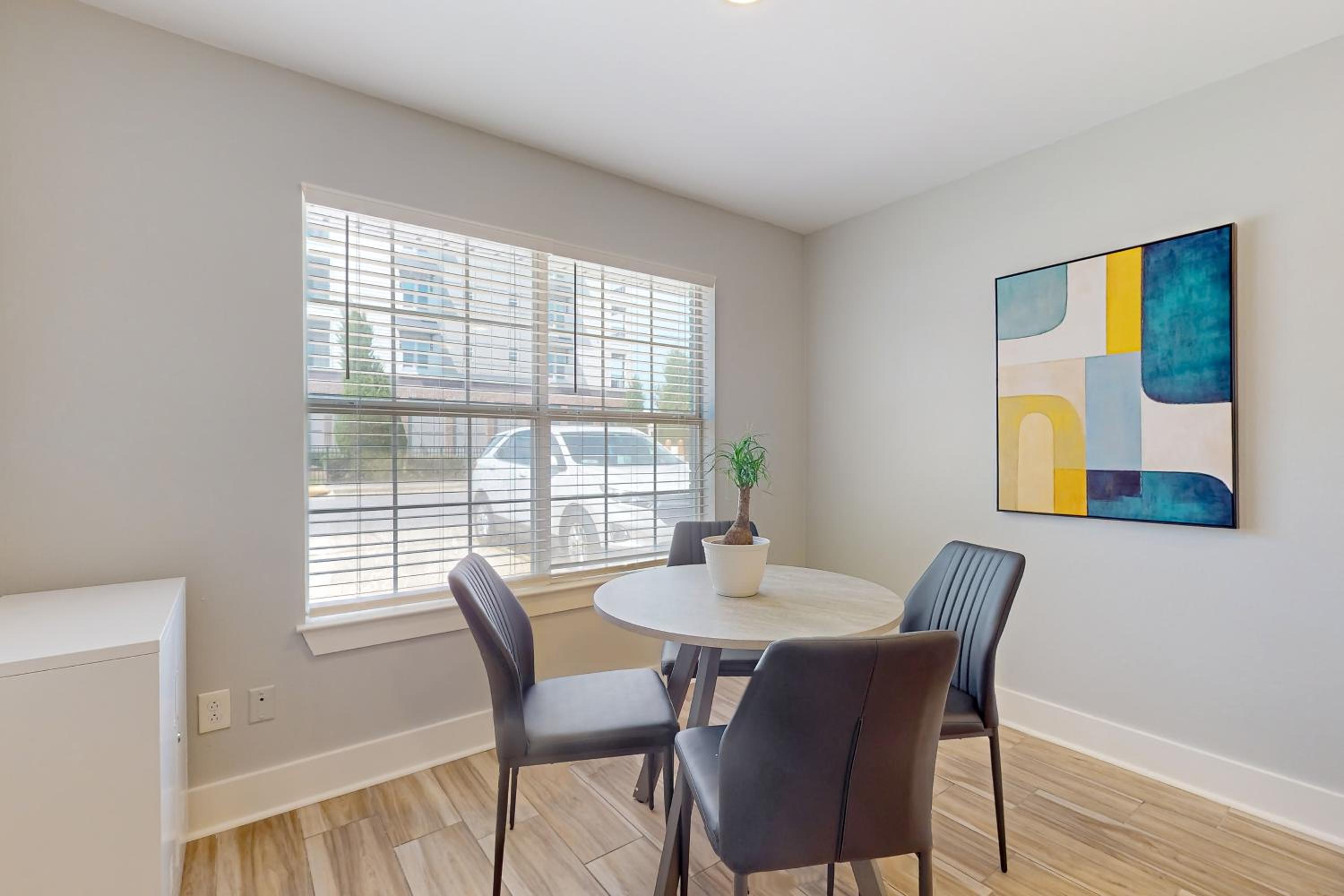 Downtown Duplex with Fire Pit 1 Mi to Waterfront