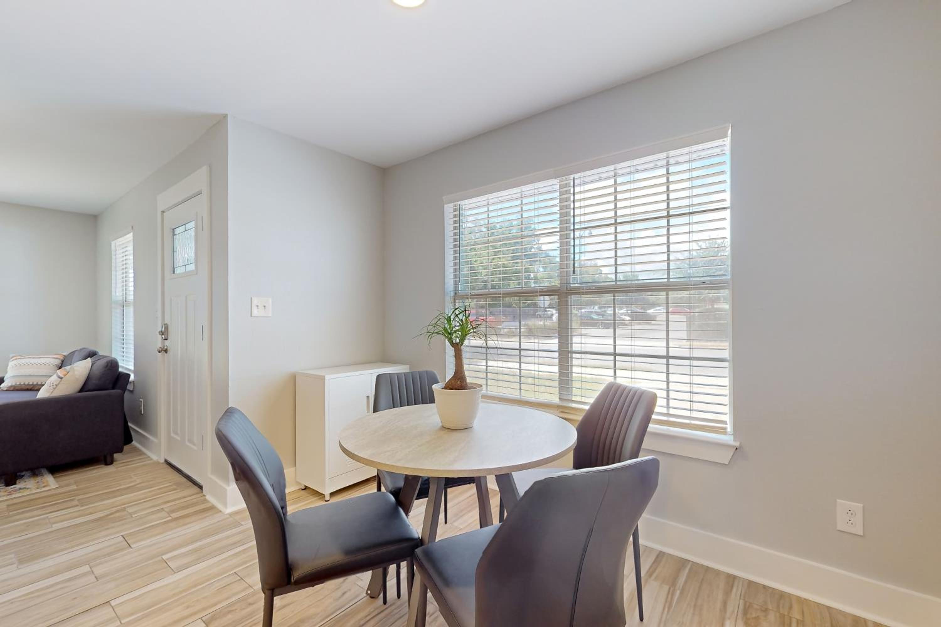 Downtown Duplex with Fire Pit 1 Mi to Waterfront