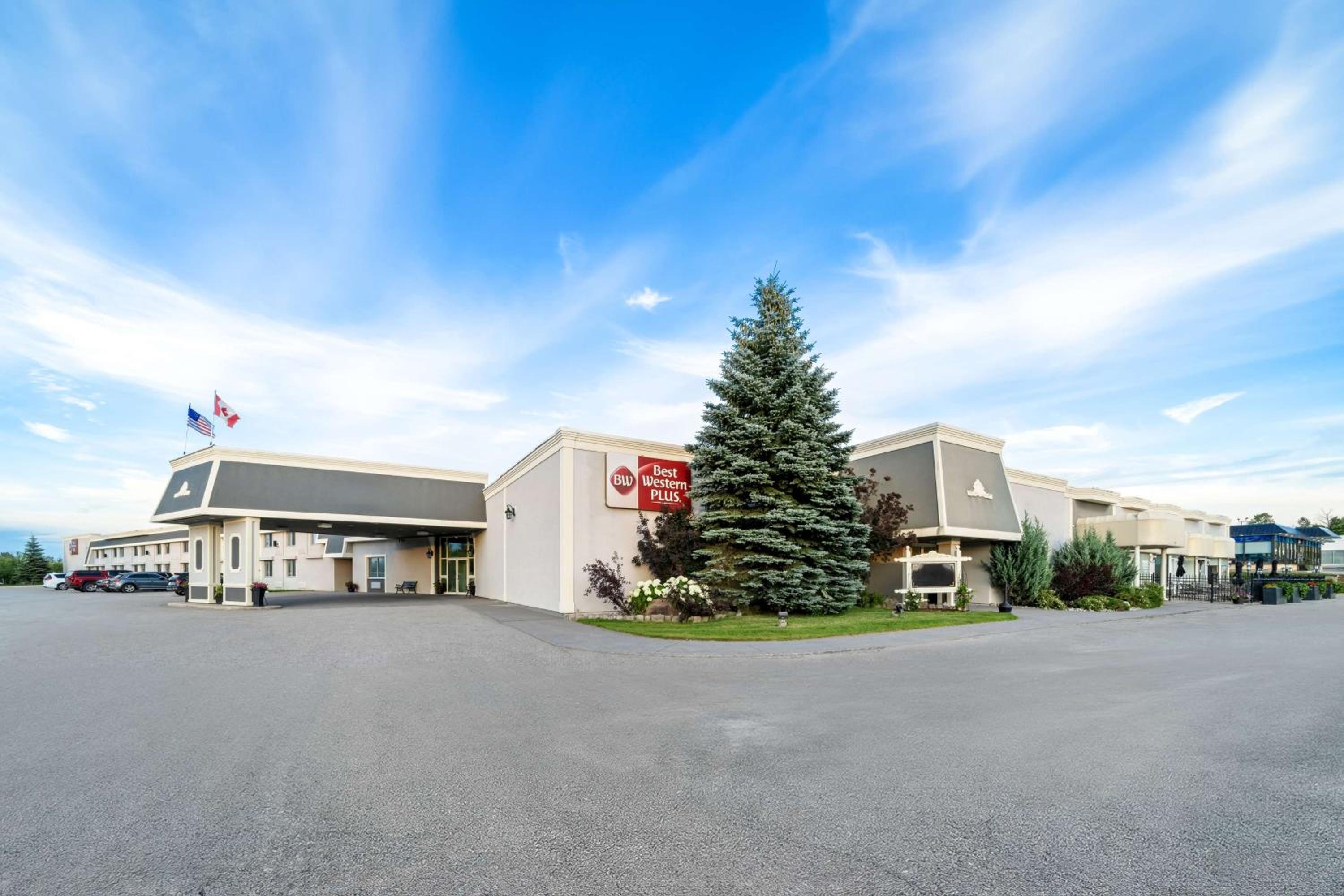 Orillia Vacations - Best Western Plus Mariposa Inn  Conference Centre - Property Image 1