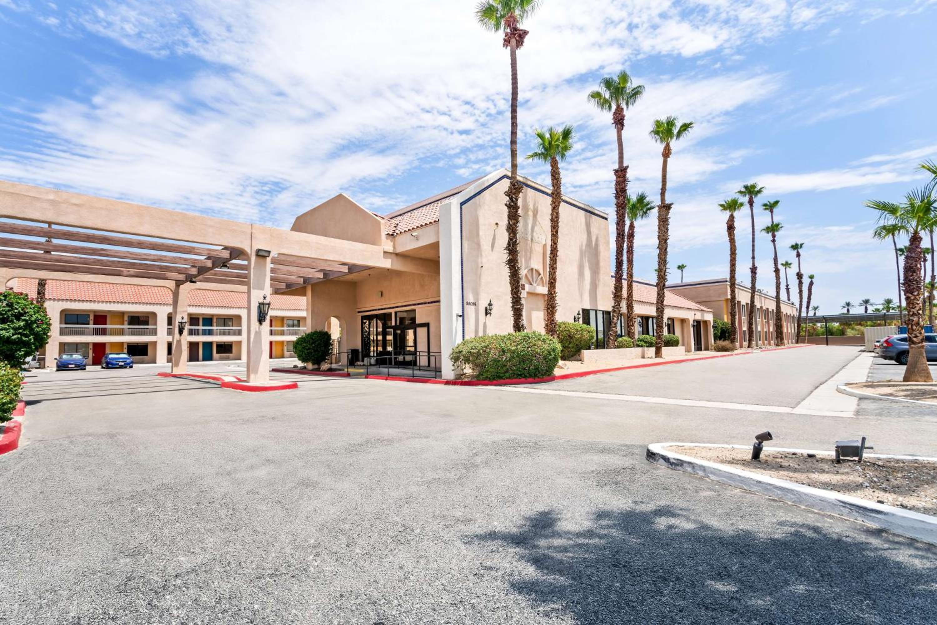 Hotel Signature Inn Indio by Sonesta