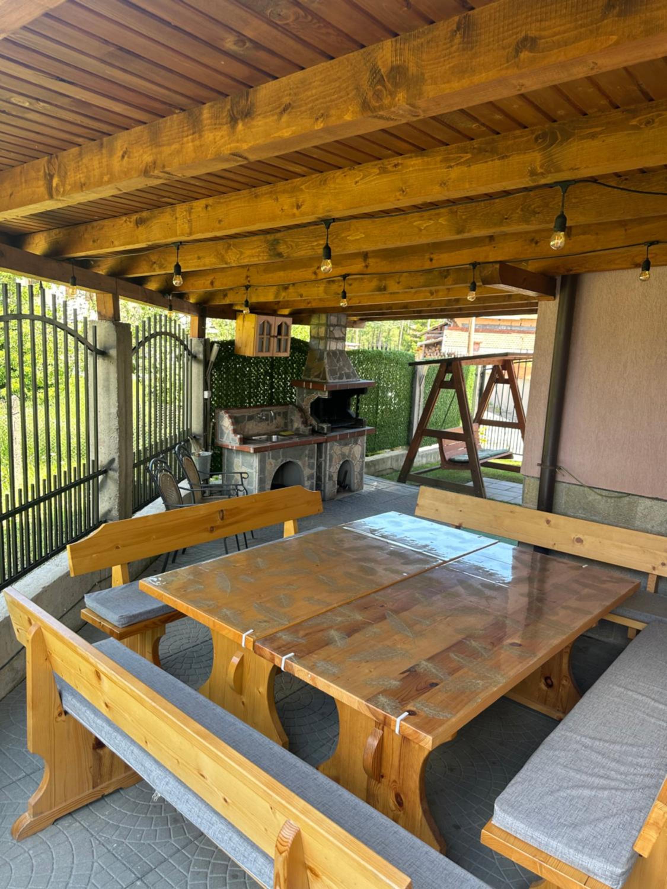 Advel Guest House