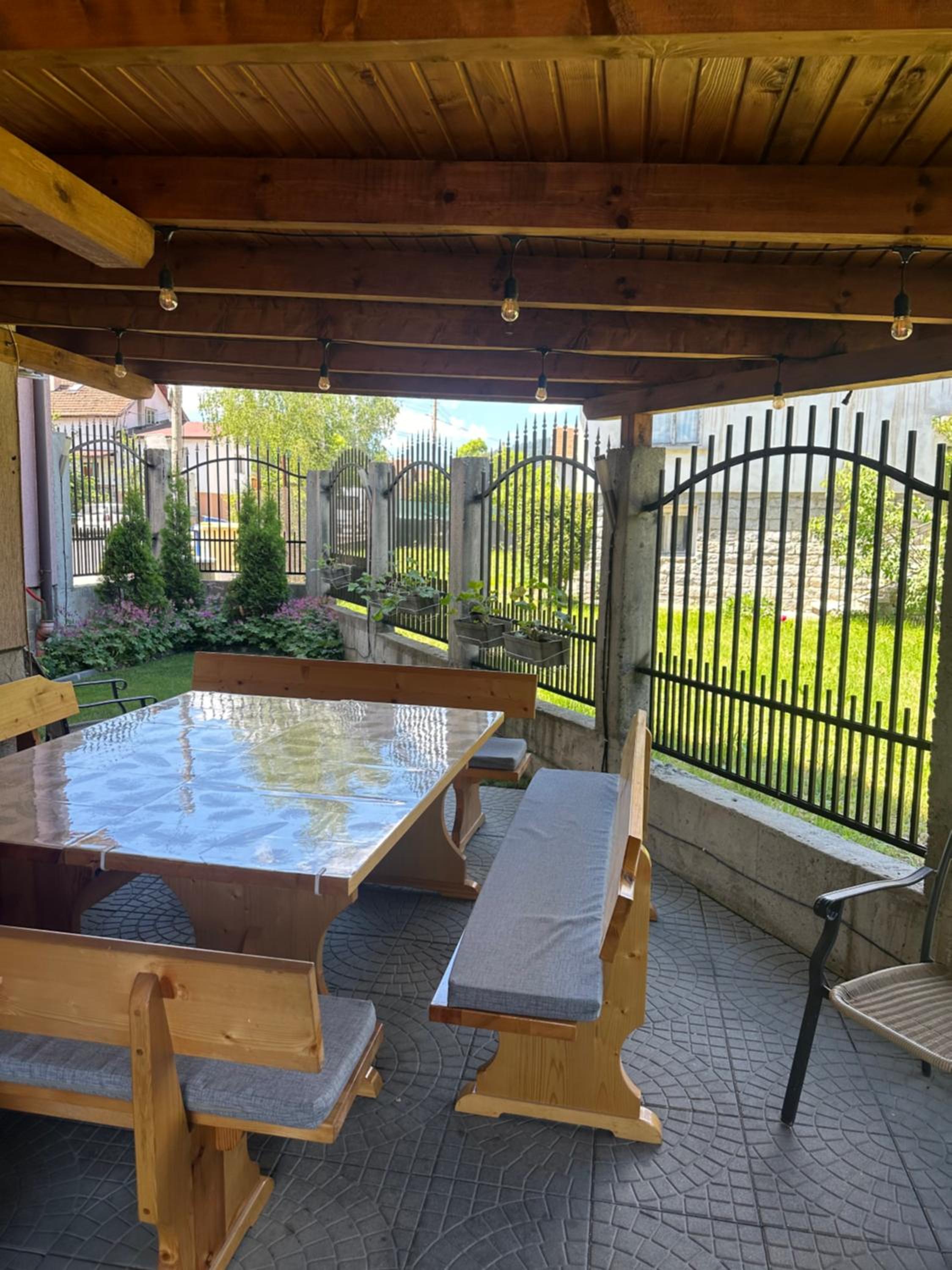Advel Guest House