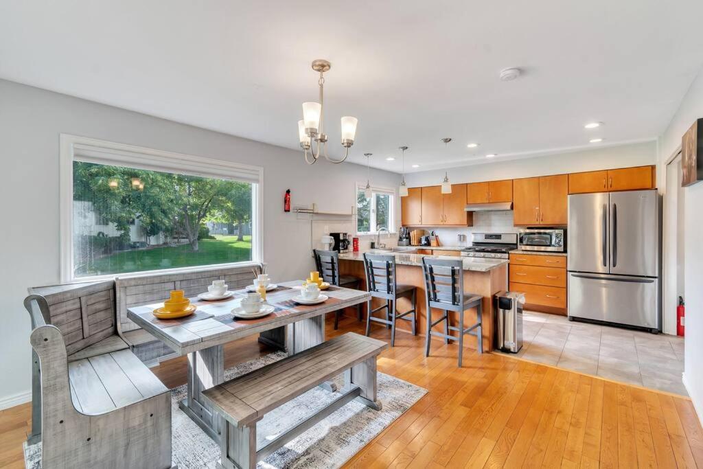 Newer, Spacious  Cozy - Pet and Family Friendly! - Property Image 15