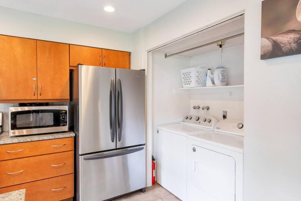 Newer, Spacious  Cozy - Pet and Family Friendly! - Property Image 2