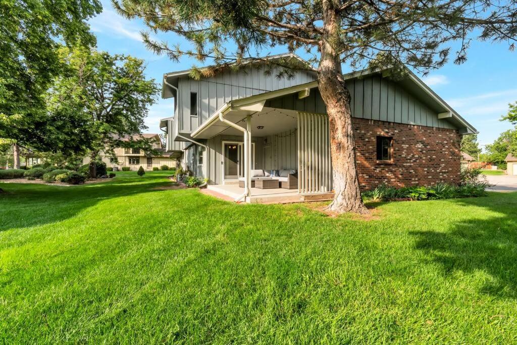 Newer, Spacious  Cozy - Pet and Family Friendly! - Property Image 5