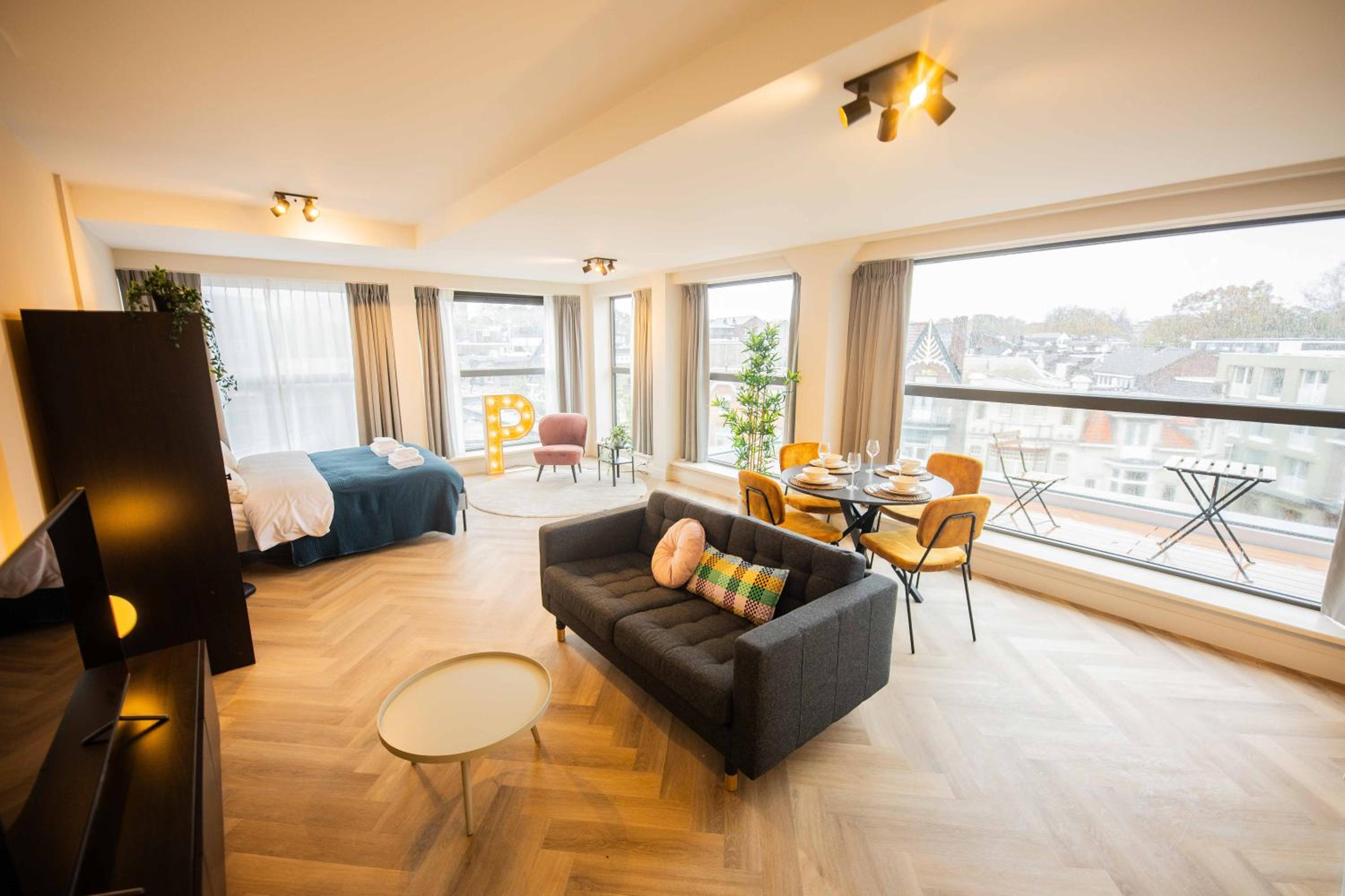 Alphabet Apartments - Kerkstraat 71