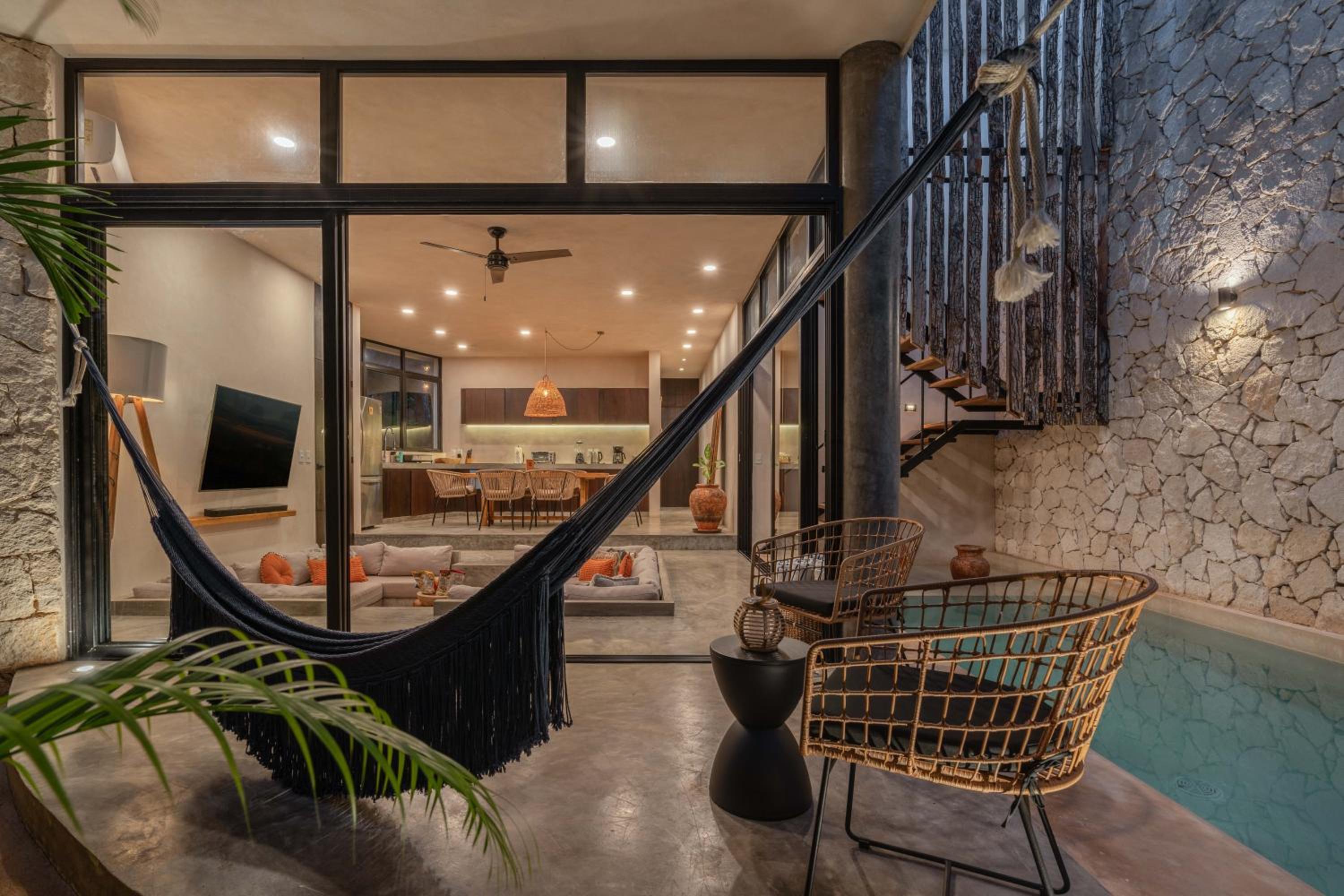 2 Bohemian Bliss Villas-2 Pv Pool-Concierge 1A-1B view 2