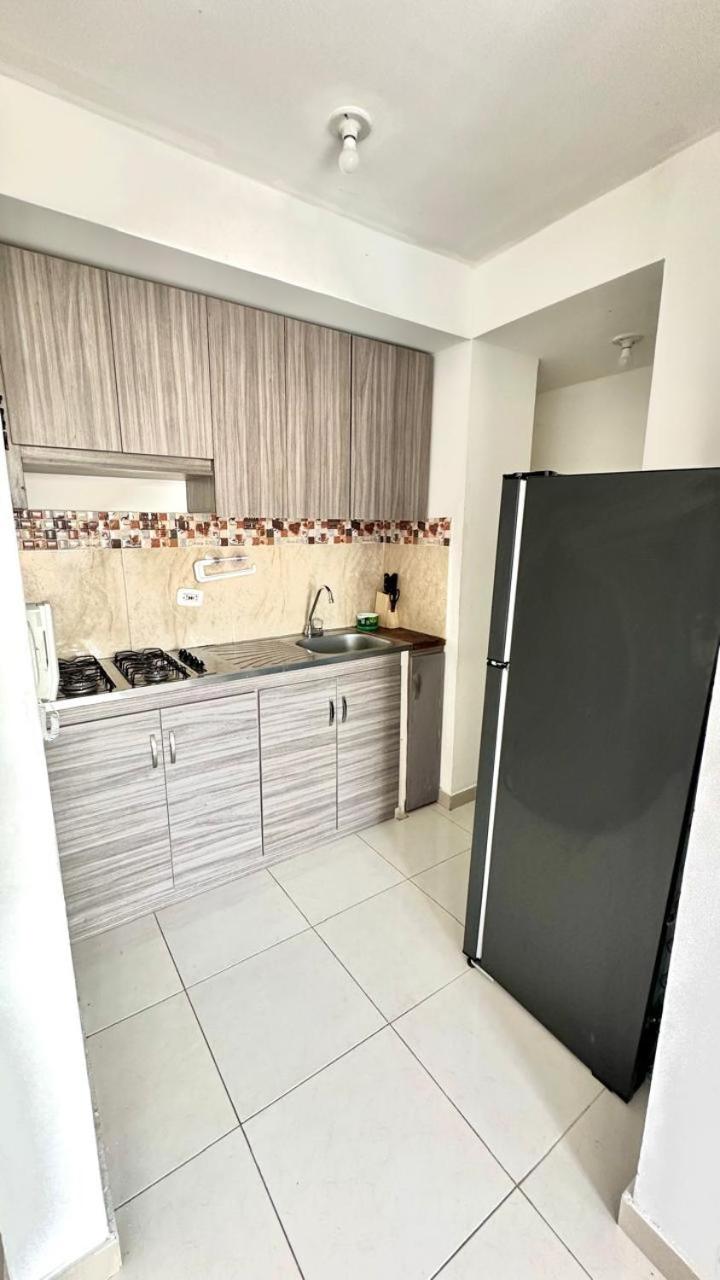 Apartamento amoblado cerca al mar