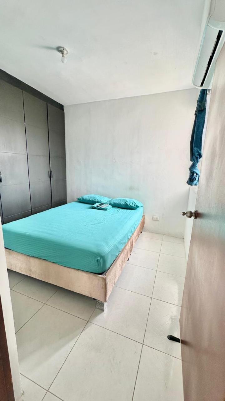 Apartamento amoblado cerca al mar