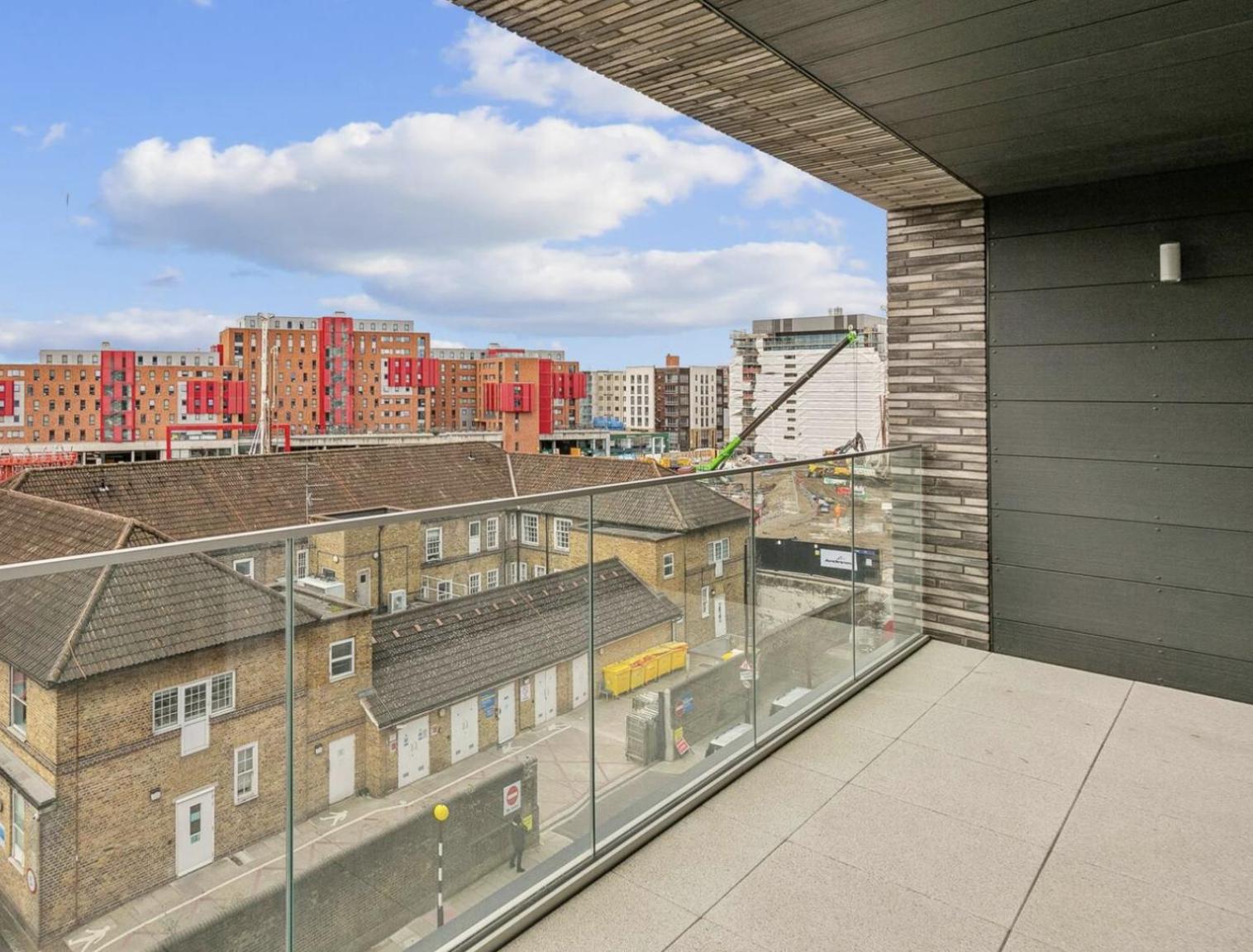 Remarkable London Gem