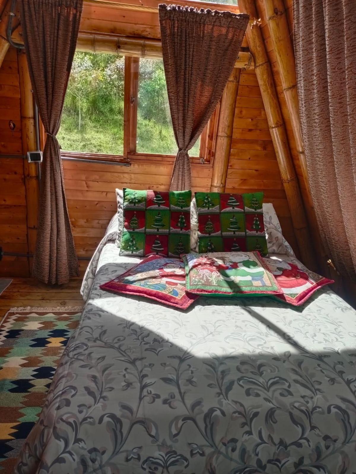 Cabaña Lavanda, Copacabana, Antioquia, Colombia