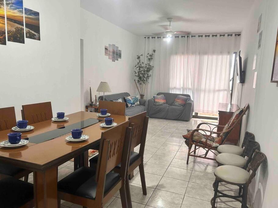 Apartamento muito gostoso a 20 m da Praia