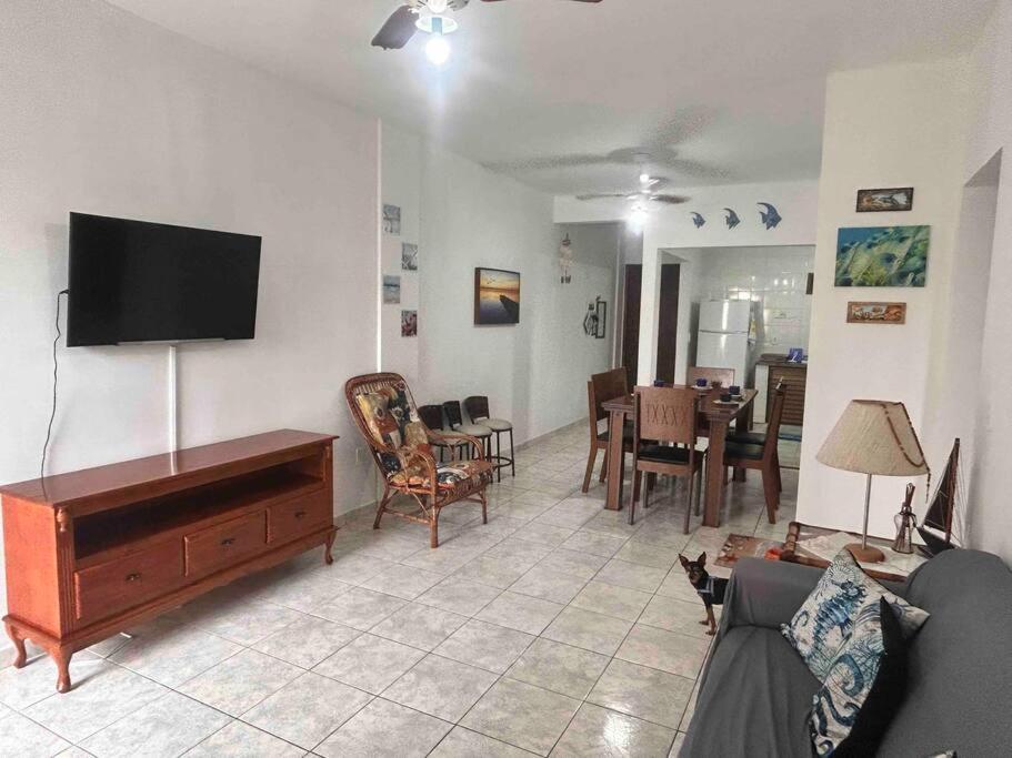 Apartamento muito gostoso a 20 m da Praia