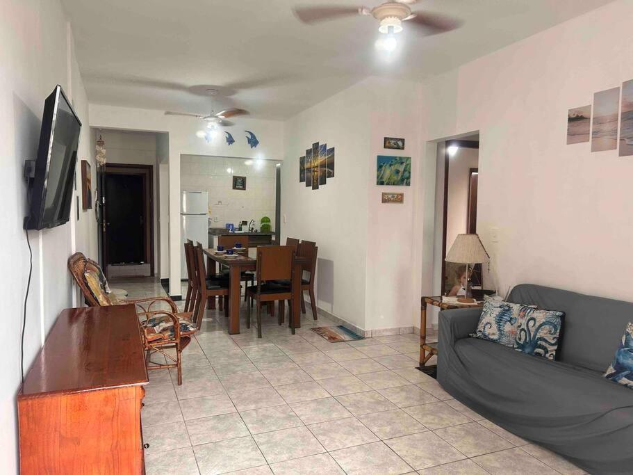 Apartamento muito gostoso a 20 m da Praia