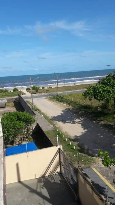 Apartamento muito gostoso a 20 m da Praia