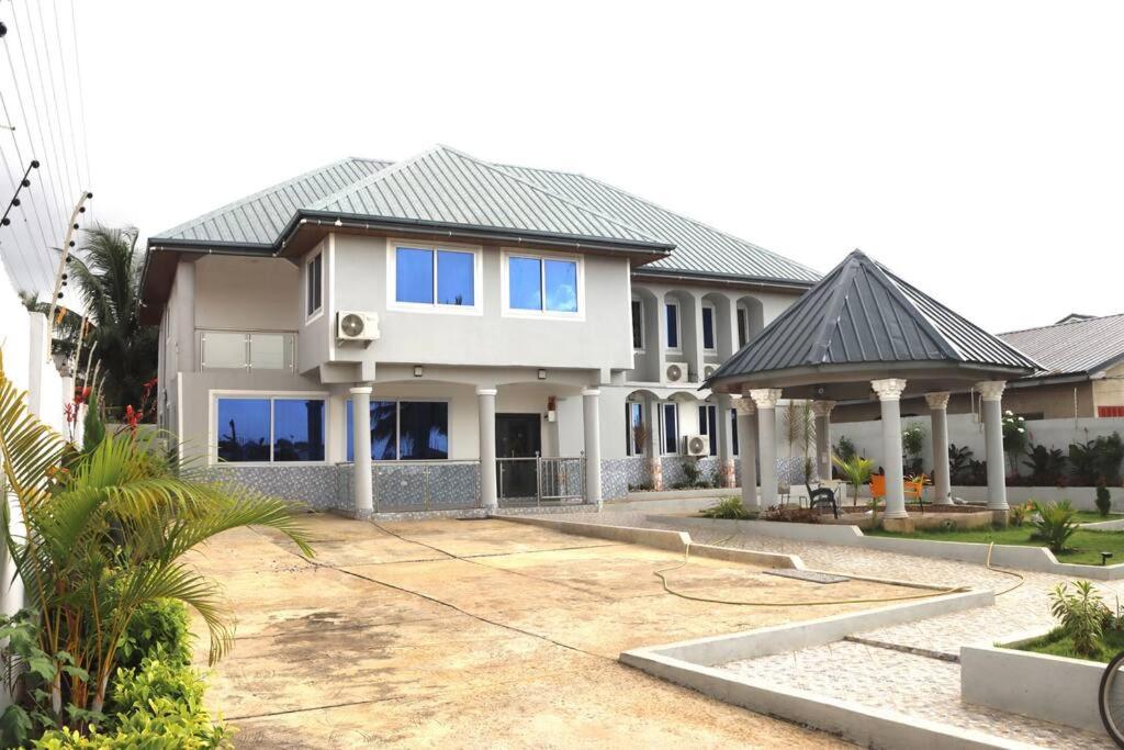 MARK Royal PALACE